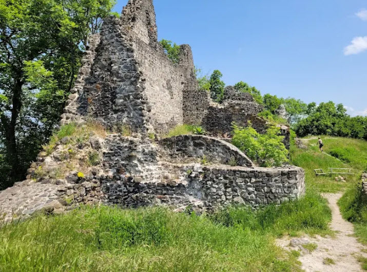 Tátika Castle, Hungary